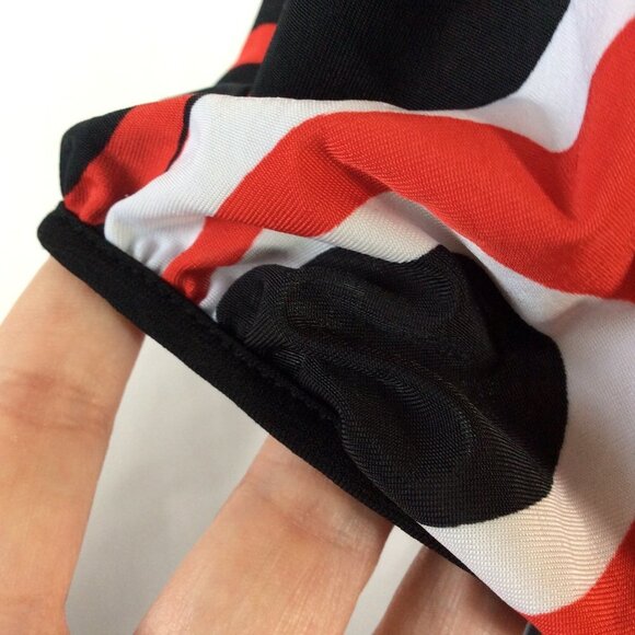 Speechless Blouse Size M Stretchy with "Bull's Eye" Design - Picture 3 of 4